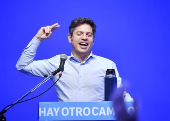 Kicillof apuntó contra Milei por la caída del turismo en la Provincia: “El responsable tiene nombre y apellido”