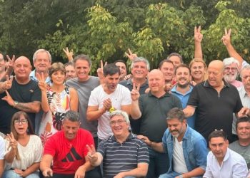 El MDF hace reuniones seccionales y presiona por el control del PJ bonaerense
