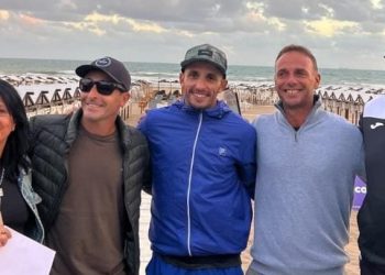 Deportes acompañó una jornada de running abierta al público junto al reconocido atleta Martín Méndez