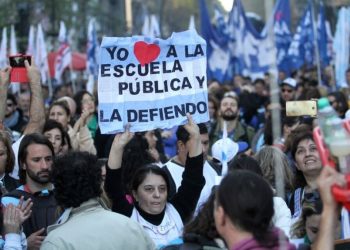El miércoles 11 habrá paro nacional docente e incluye al Frente Gremial Bonaerense
