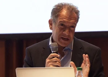 Daniel Hadad: “La democracia fue pensada cuando las empresas no eran más grandes que los Estados”