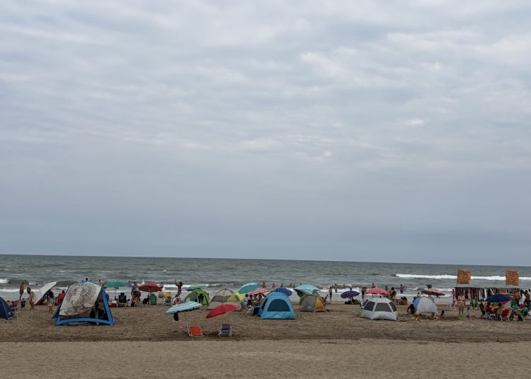 “Ojo con la rentabilidad”: el intendente de Villa Gesell habló del talón de aquiles de esta temporada