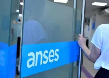 ANSES mantiene la prestación por desempleo: ¿quiénes pueden cobrarla y cómo tramitarla?