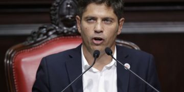 Axel Kicillof hablará este lunes ante la Legislatura, un terreno en donde nunca logró hacer pie