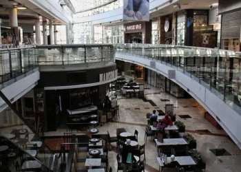 Tras la venta a un poderoso grupo empresario, denuncian despidos en el Shopping Los Gallegos de Mar del Plata