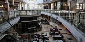 Tras la venta a un poderoso grupo empresario, denuncian despidos en el Shopping Los Gallegos de Mar del Plata