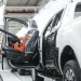 La producción de autos se derrumbó 30 por ciento en febrero y agudiza la crisis