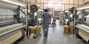 Según una encuesta de la UIA más del 50% de la industria reporta caída de producción y ventas