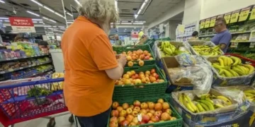 El ingreso mínimo para superar la línea de pobreza alcanzó los US$1.000