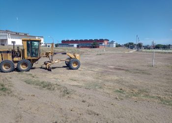 Se realizan importantes tareas de mantenimiento en el Polideportivo Municipal