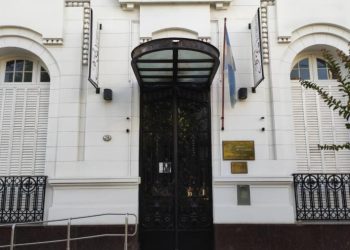 La elección de los abogados, la boleta municipal de luz, y ¿la paradoja de la ciudadanía?