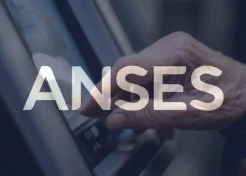 ANSES comenzó este viernes 10 de abril con los pagos: aumentos, bonos y todas las fechas confirmadas