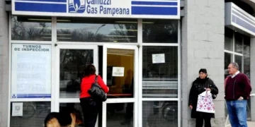 Advierten que Camuzzi busca eliminar la atención presencial