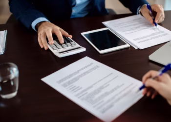 Cuánto hay que ganar para acceder a un crédito hipotecario y comprar un departamento de 100.000 dólares