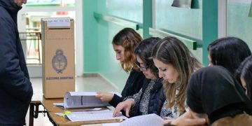 Pablo Barrena plantea que cada municipio realice su elección, separada de la provincial y la nacional