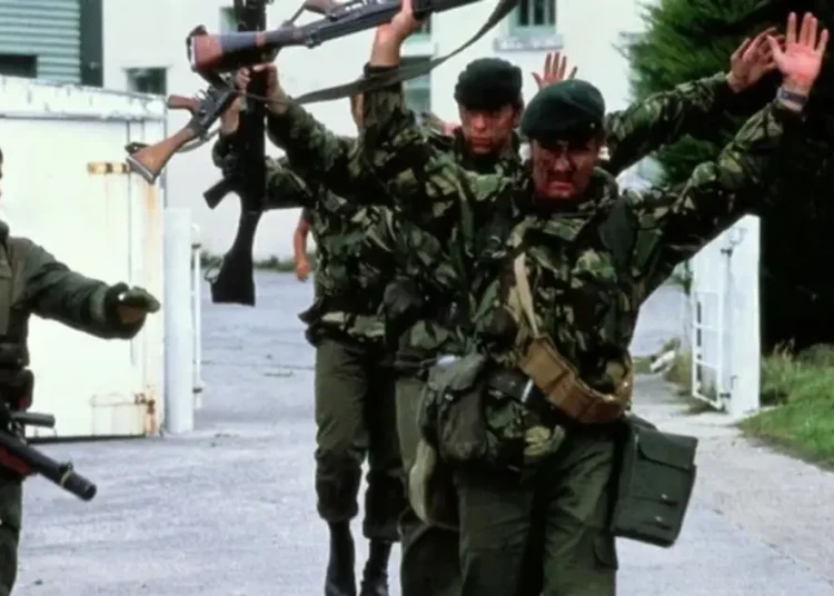 Operación Rosario: cómo fue el desembarco argentino en Malvinas el 2 de abril de 1982