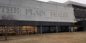 Un diario de EE.UU. apuesta a la IA y desata una fuerte polémica en el periodismo