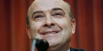 Cepo cambiario y ahorro en dólares: la advertencia de Cavallo sobre la falta de inversión en Argentina