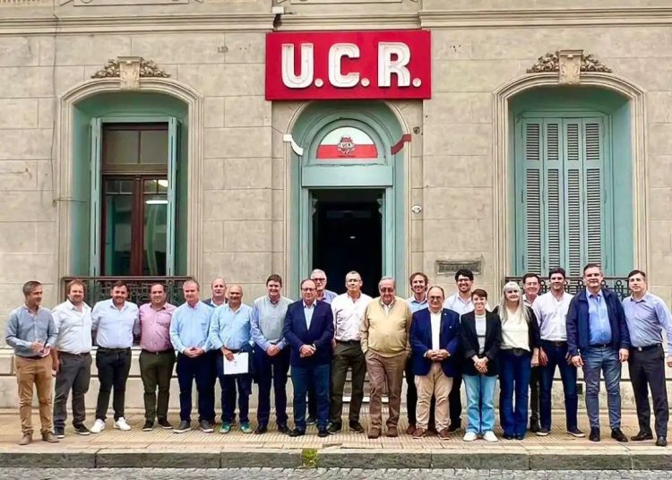 Los intendentes radicales también reclaman por la Zona Fría