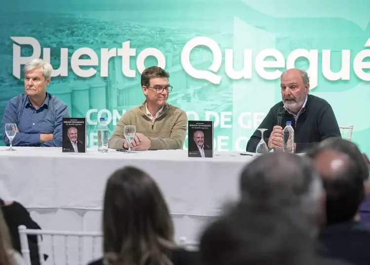 Agustín Barletti presentó el libro sobre la gestión de Horacio Tettamanti