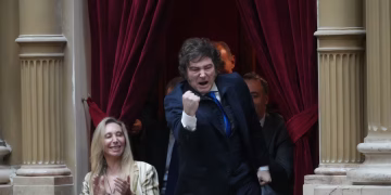 Una lista infinita de enemigos, traidores y golpistas
