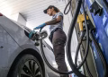 Por los precios, volvió a caer la venta de combustibles