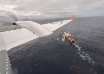 Casi 200 buques extranjeros se refugiaron en el mar argentino por el ciclón extra tropical