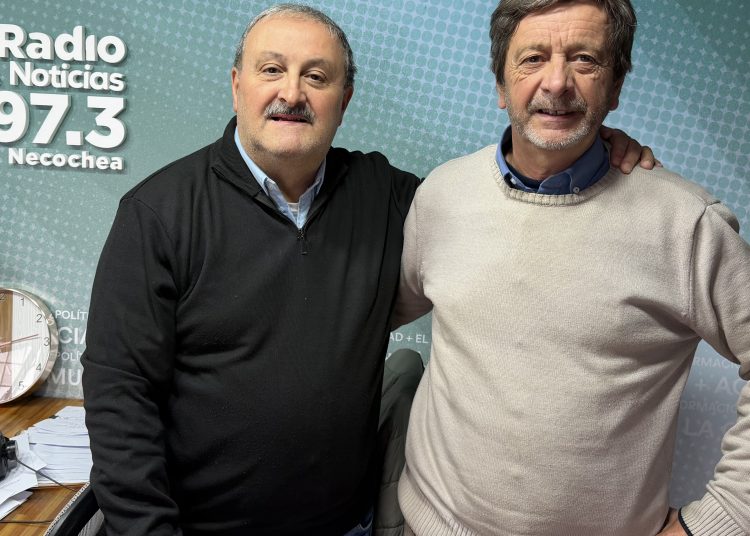 “La biblioteca hoy cumple un rol social mucho más marcado frente a las dificultades económicas”, expresó Alberto Franco