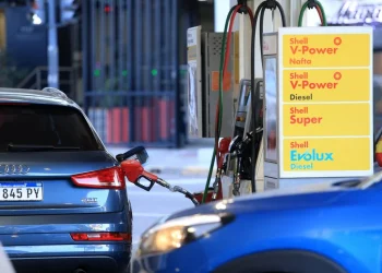 Combustibles: postergan hasta julio la actualización total de los impuestos