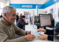 Junio para los jubilados, con fechas de pago del ANSES y el medio aguinaldo