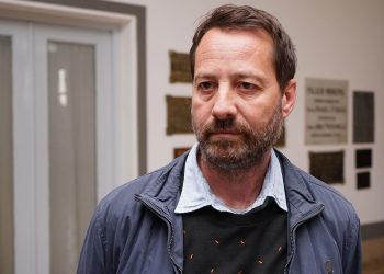 Julián Kristiansen participó en el Congreso de una reunión para defender la continuidad de la Zona Fría
