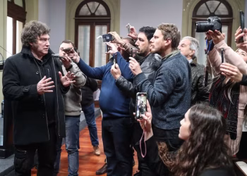 Atacar al periodismo… y algo más