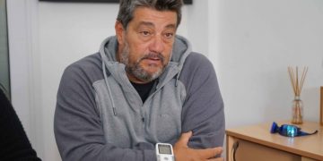 Mientras Necochea se abriga, los guardavidas locales enfrentan el verano europeo