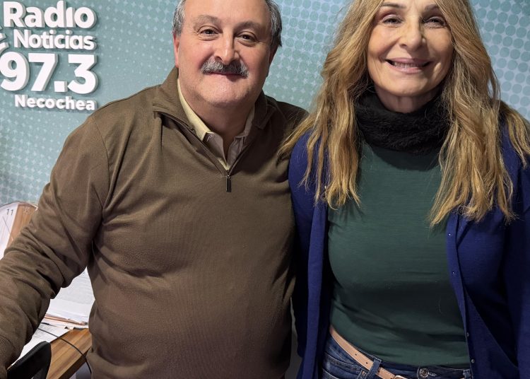 “La escuela pública sigue siendo el lugar que las familias eligen y los docentes siguen poniendo el hombro”, expresó Paola Real