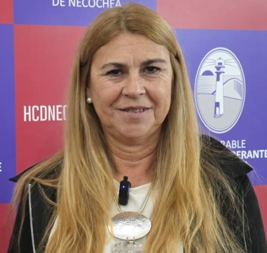 Katopodis desarrollará una intensa agenda en Necochea con eje en la nueva estación eléctrica de Quequén
