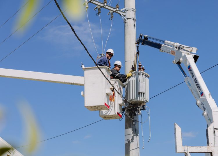 La Provincia autorizó un aumento para las tarifas de luz y llaman a cuidar el consumo