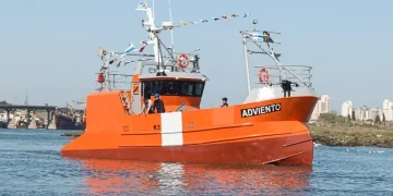 Adviento, el nuevo barco que se construyó íntegramente en Quequén