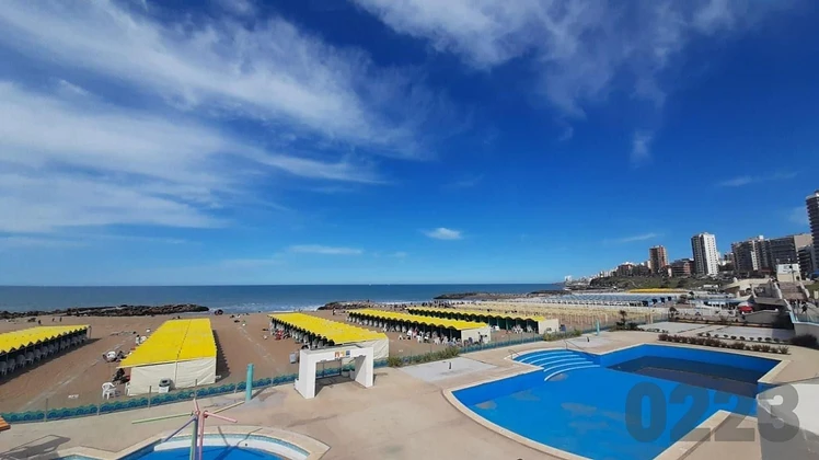 Alquilar una carpa este verano en Mar del Plata puede costar más de $5 millones