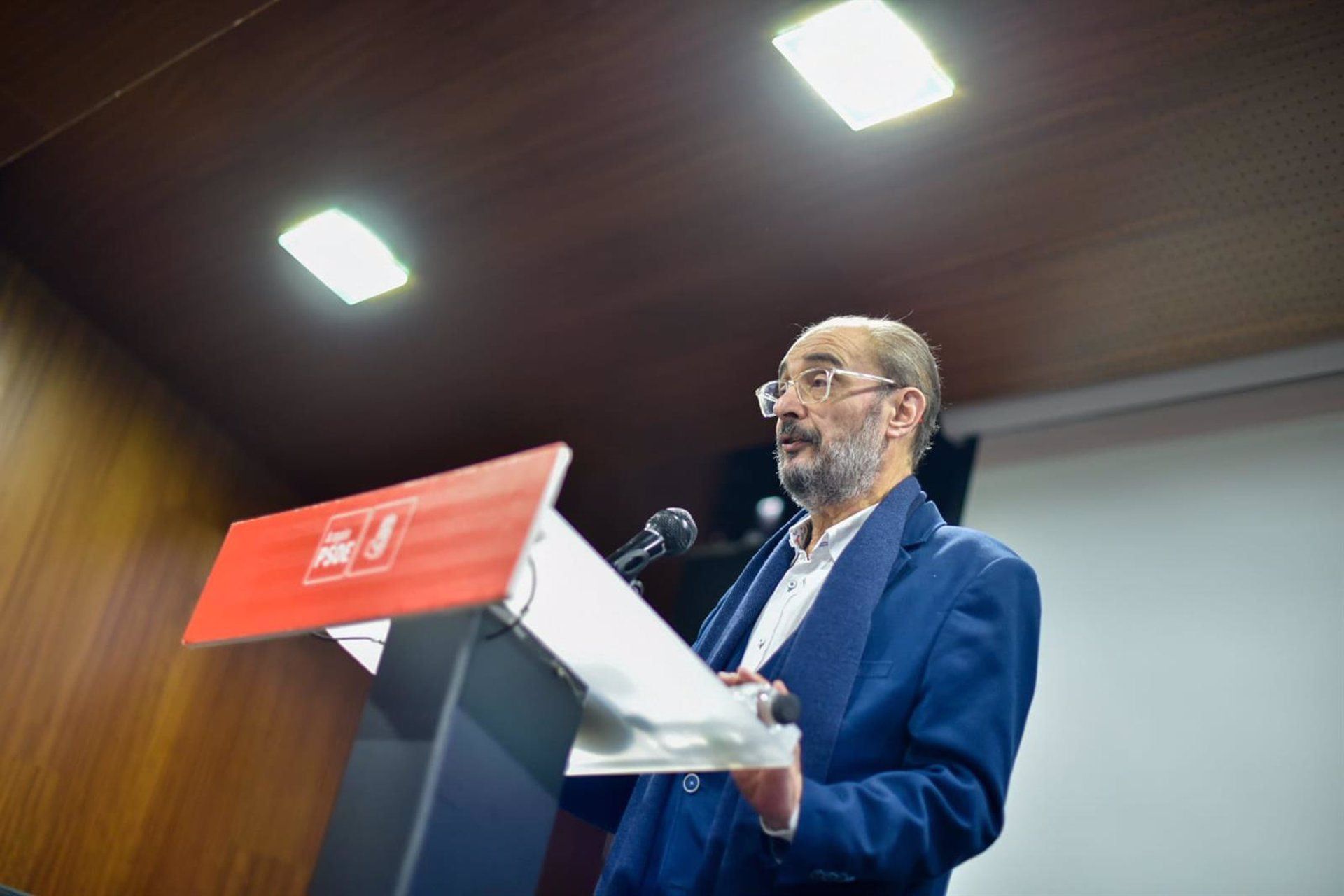 Lambán expresa su respeto por la carta de Sánchez y urge a poner fin a una “deriva lamentable” en la política española